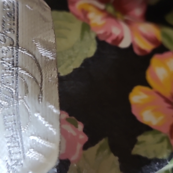 Floral House Robe - Picture 4 of 4